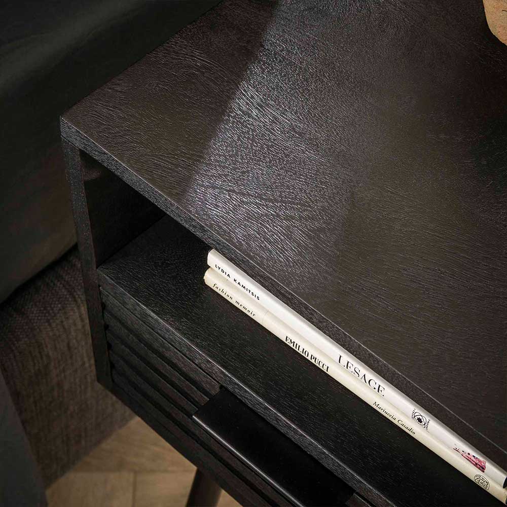 Schwarzer Beistelltisch Rabima mit einer Schublade und Vierfußgestell aus Metall