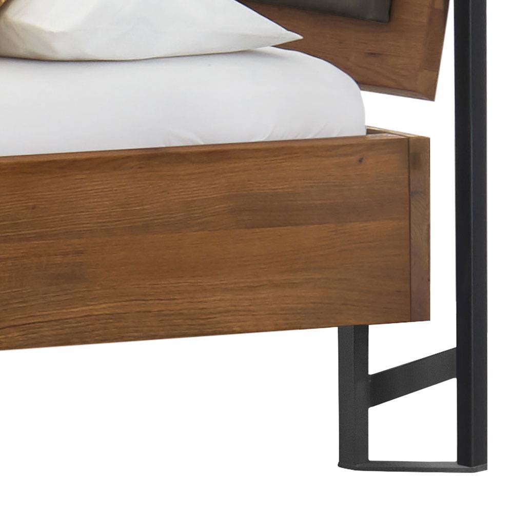 Modernes Bett mit Himmel Casbella aus Wildeiche Massivholz und Metall