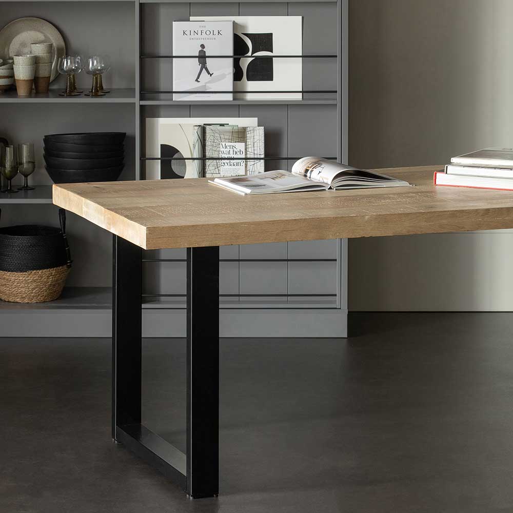 Rustikaler Tisch Jevilia für Küche und Esszimmer Holzplatte gekälkt
