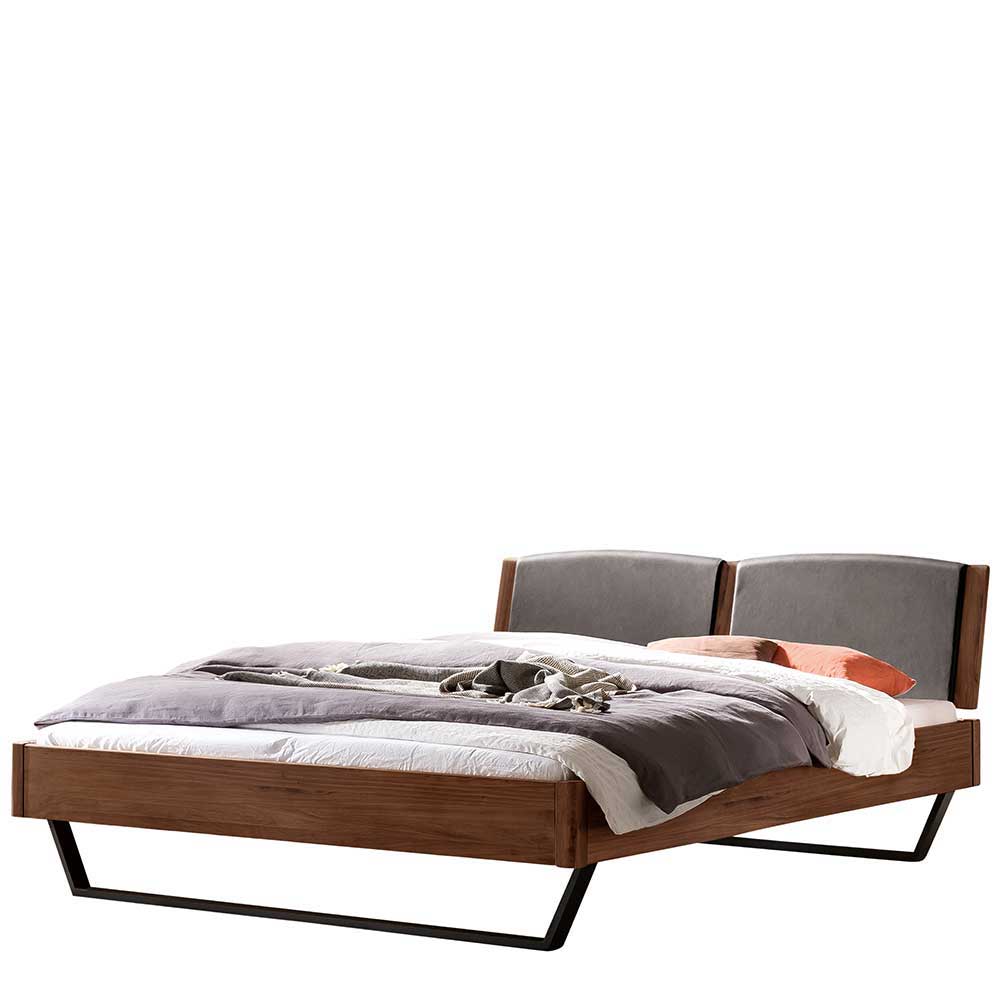 Modernes Design Bett Jenny im Industrie und Loft Stil mit Bügelgestell