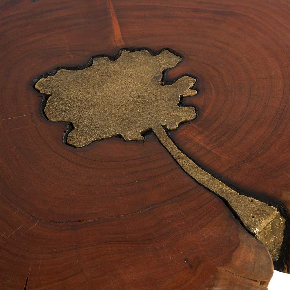 Baumscheiben Tisch Samuele im Landhausstil mit Dreibeingestell aus Metall
