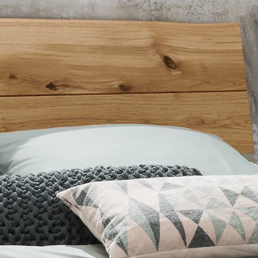 Komfortbett Vercion aus Wildeiche Massivholz mit Bettkasten