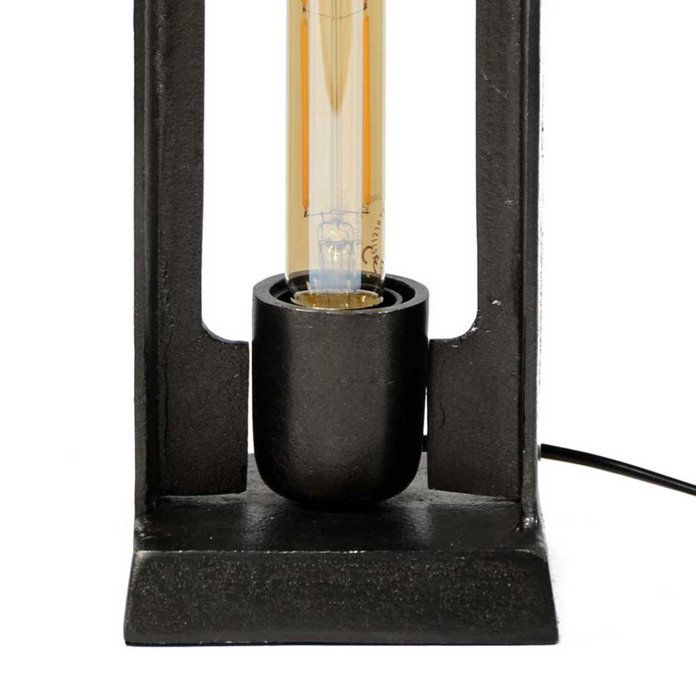 Tischlampe Lufarna in Schwarz Nickel im Industry Stil