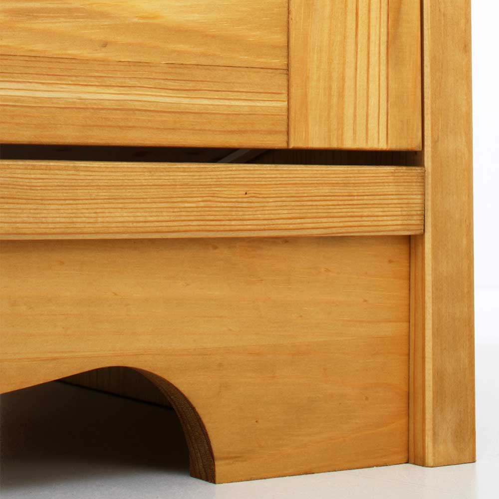 Landhausstil Massivholz Sideboard Arcuja aus Kiefer geölt 3 türig