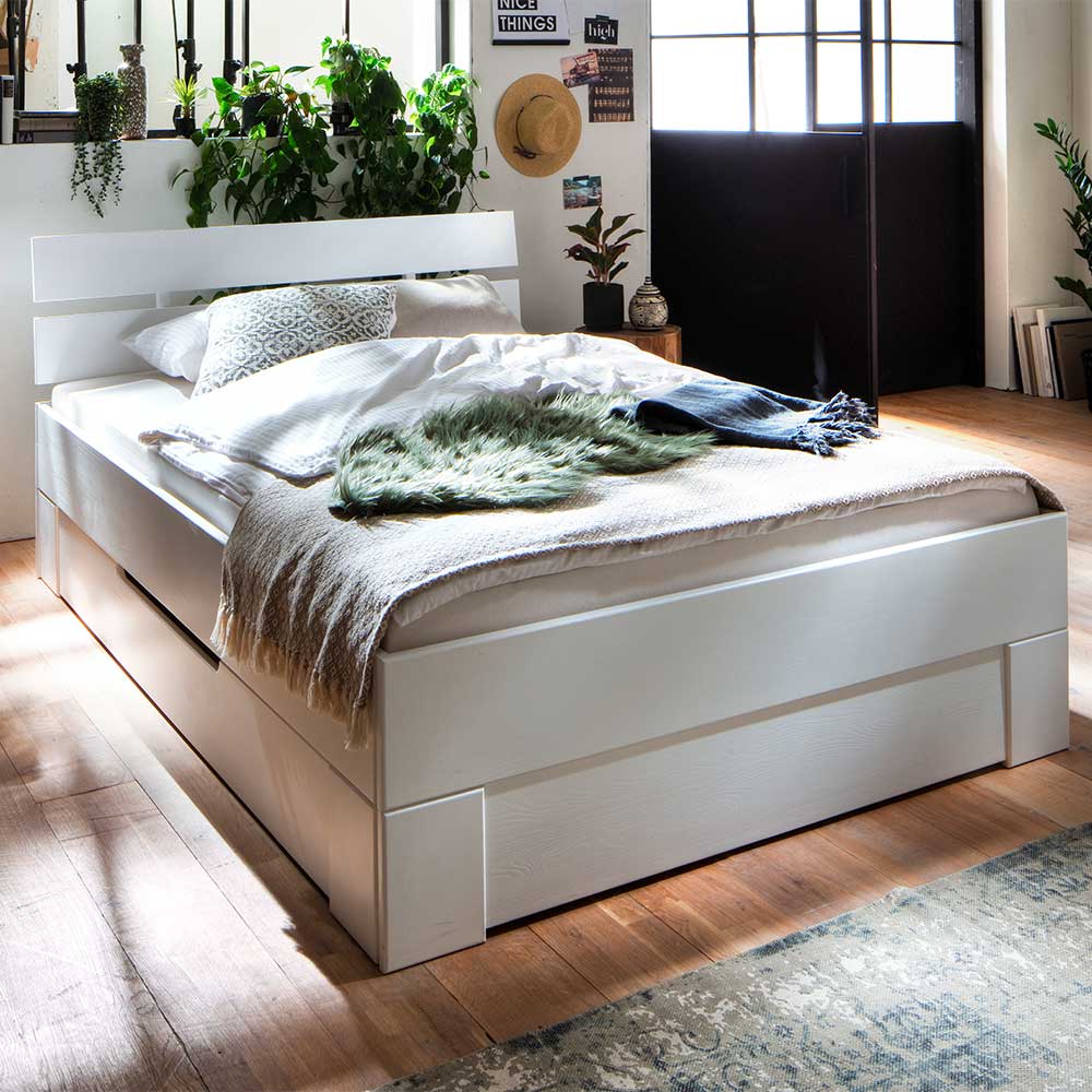 Massives Holzbett Solvaya in Weiß mit 45 cm Einstiegshöhe
