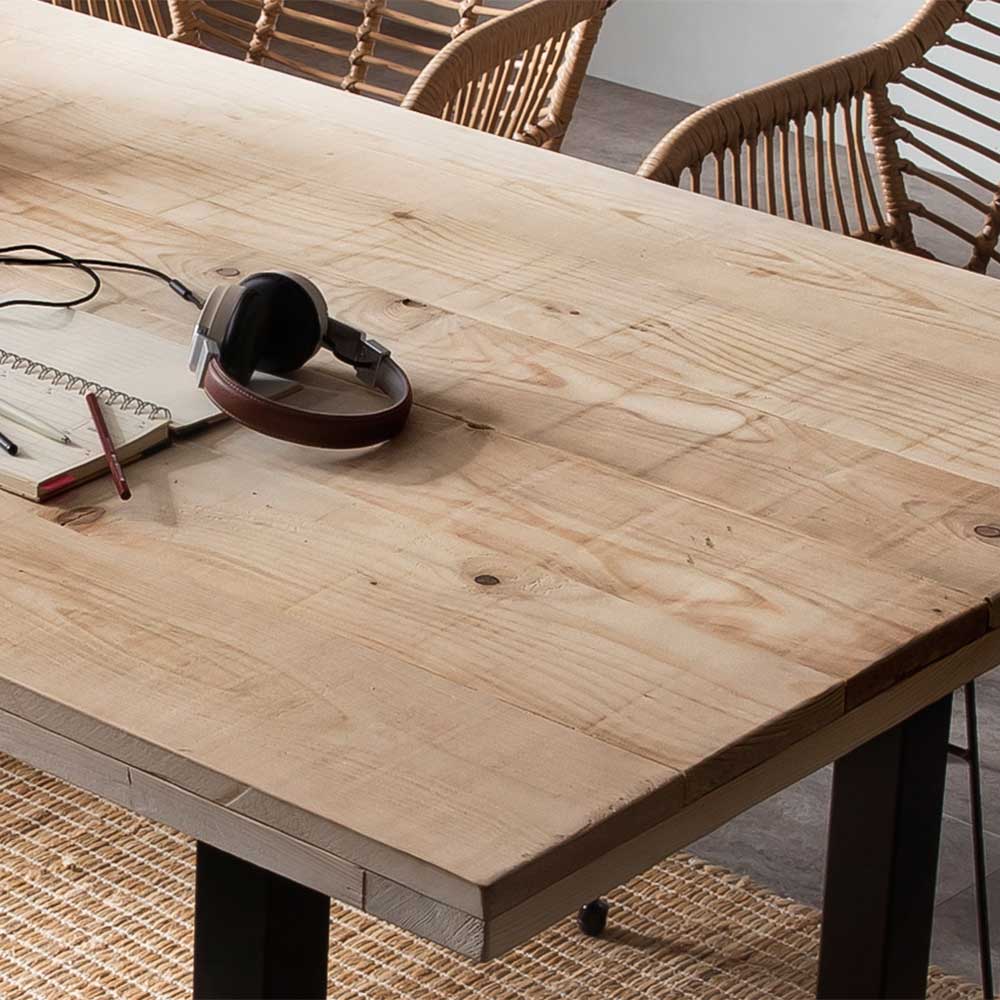 Bügelgestell Tisch Aragon aus Recyclingholz und Stahl