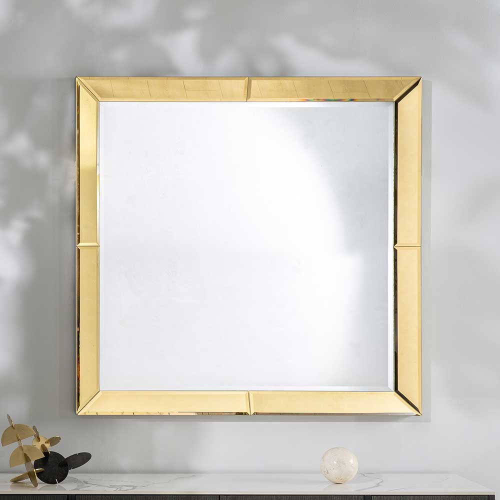 Goldfarbiger Spiegel Gertry mit Facettenschliff 120x120 cm