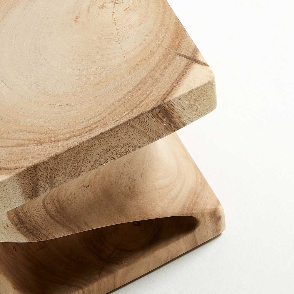 Außergewöhnlicher Beistelltisch Demphis aus Mungur Massivholz handgearbeitet