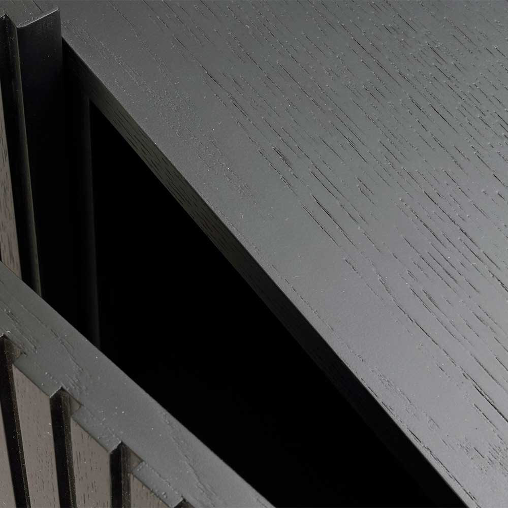 Hochwertiges Sideboard Shian in Schwarz mit Soft Close Türen