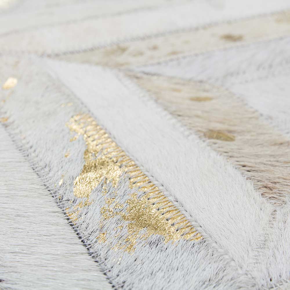 Teppich Randolpho in Creme Weiß und Goldfarben aus Echtleder