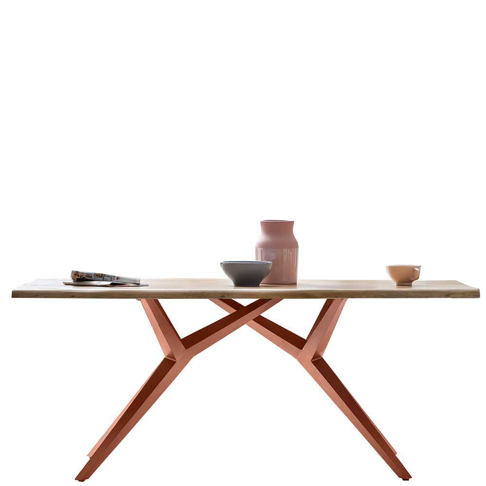 Tisch Cochon aus Akazie Massivholz und Eisen 4-Fußgestell in Braun