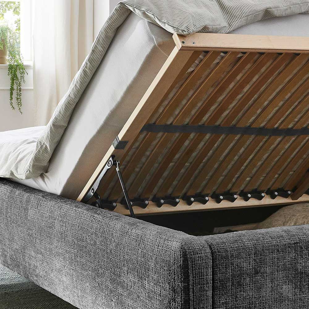 Stauraum Betten Kolage in Grau aus Boucle Stoff und Holz