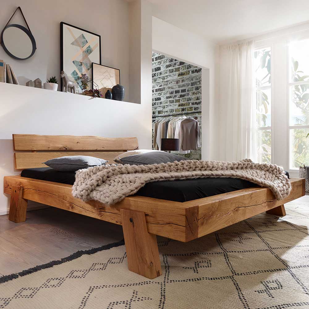 Holzbettgestell Merdia aus Wildeiche Massivholz mit 40 cm Einstiegshöhe