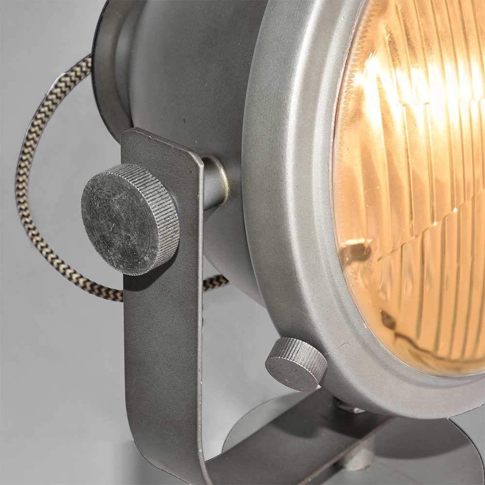 Tischlampe Ailand aus Metall in Scheinwerfer Optik