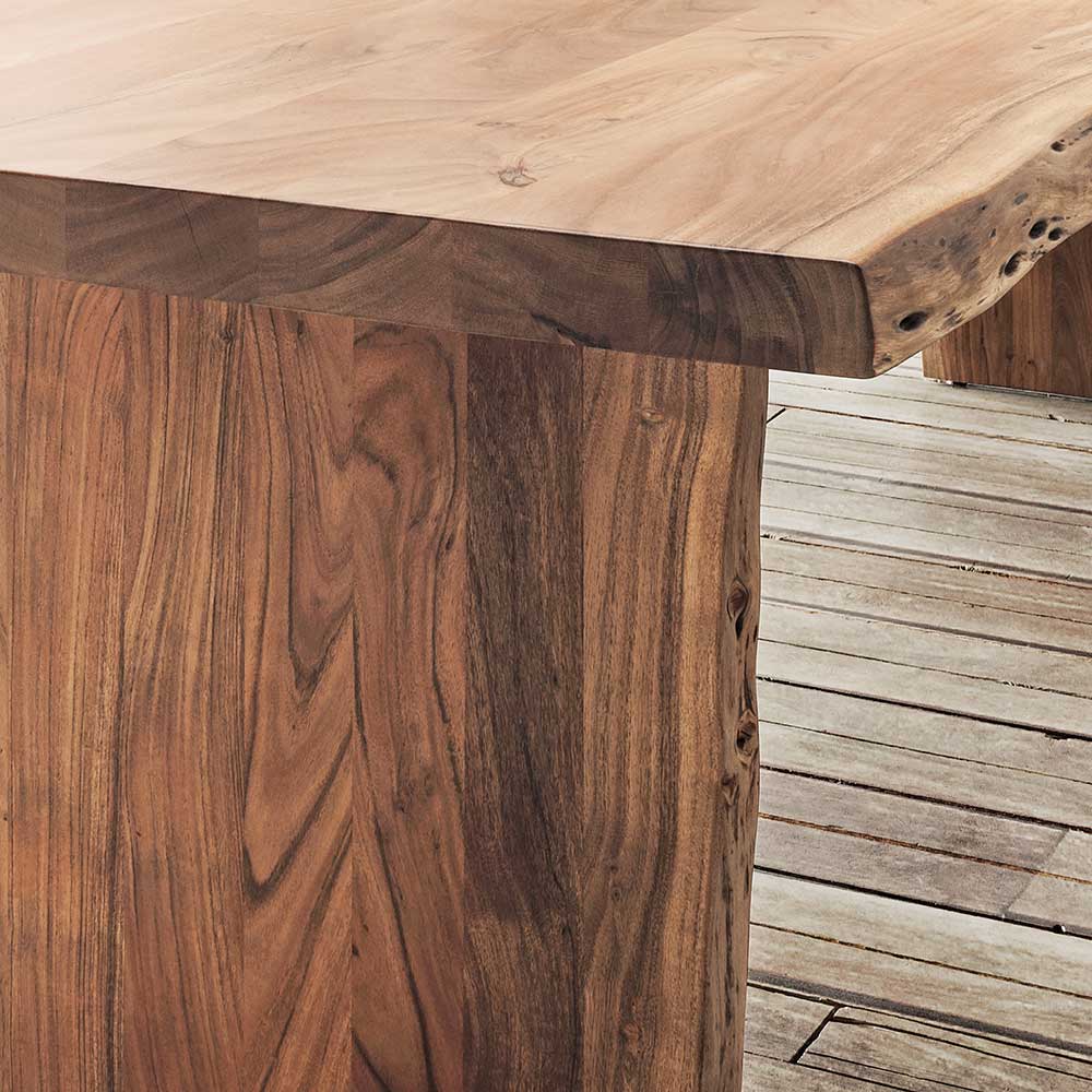 Großer Baumkanten Tisch Agla in Akaziefarben rustikal