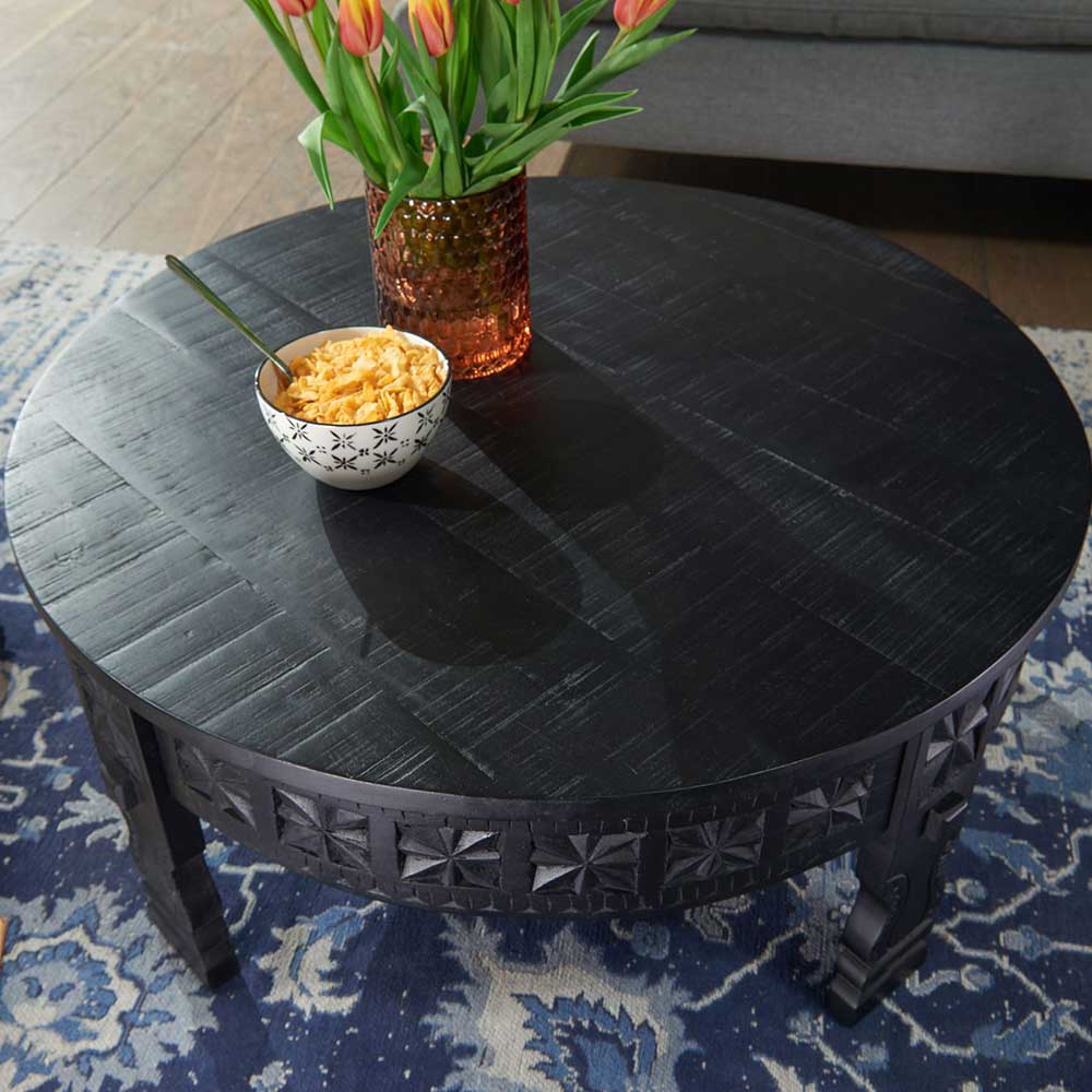 Schwarzer Wohnzimmer Tisch Kelli im orientalischen Stil geschnitzt