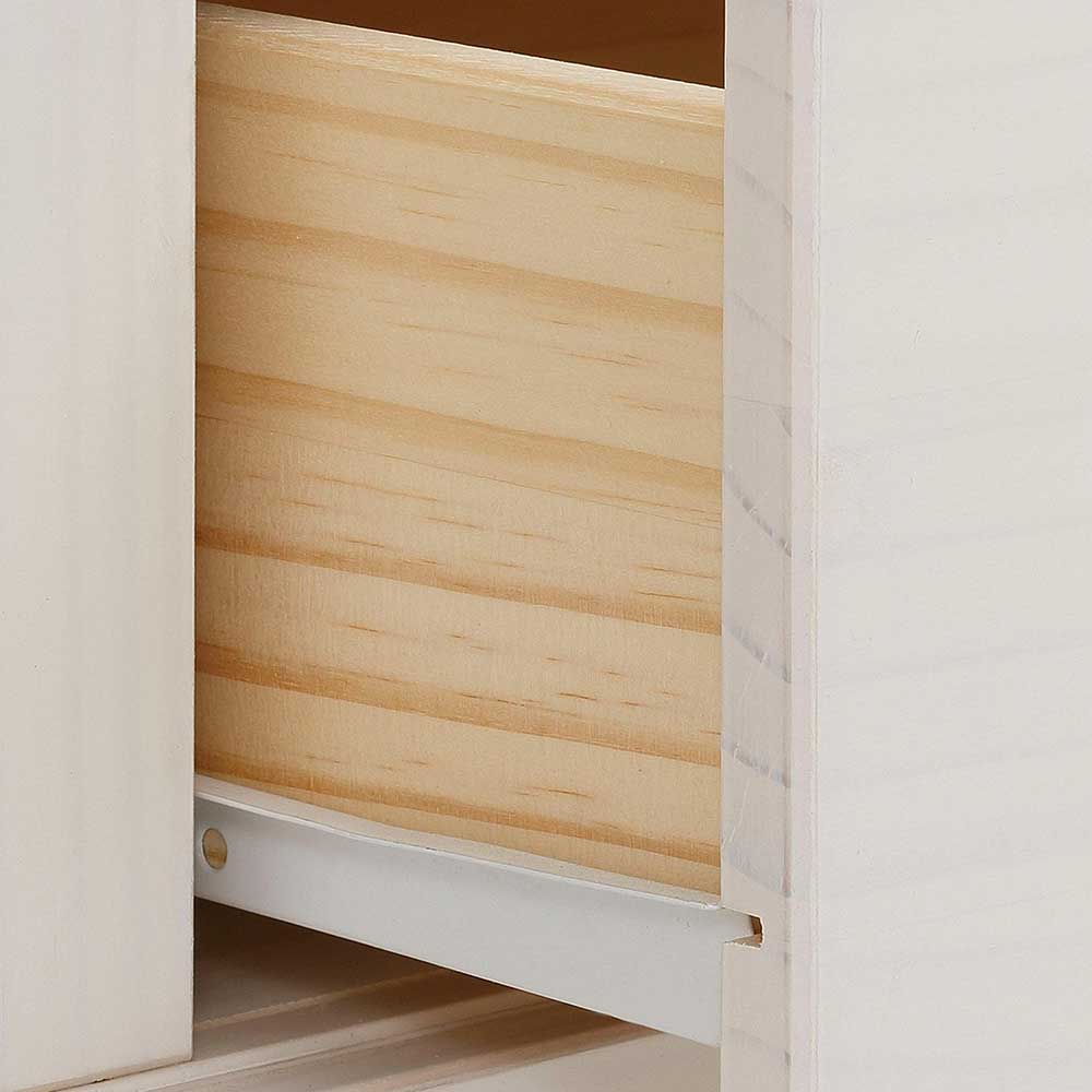 Sideboard Siluzia aus Kiefer Massivholz in Weiß und Schwarz