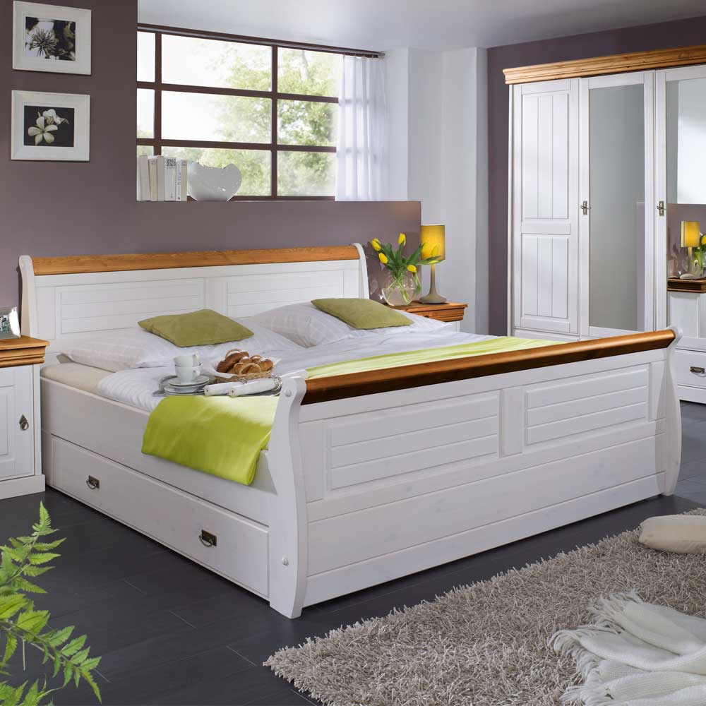 Landhaus Schlafzimmer Scots in Weiß aus Kiefer Massivholz (vierteilig)