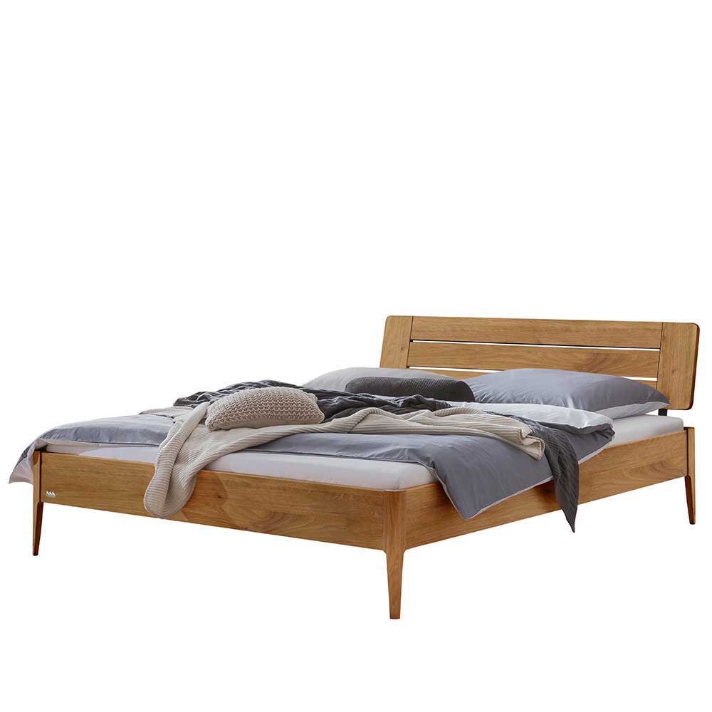 Hochwertiges Bett 140x200 Winner aus Wildeiche Massivholz in modernem Design