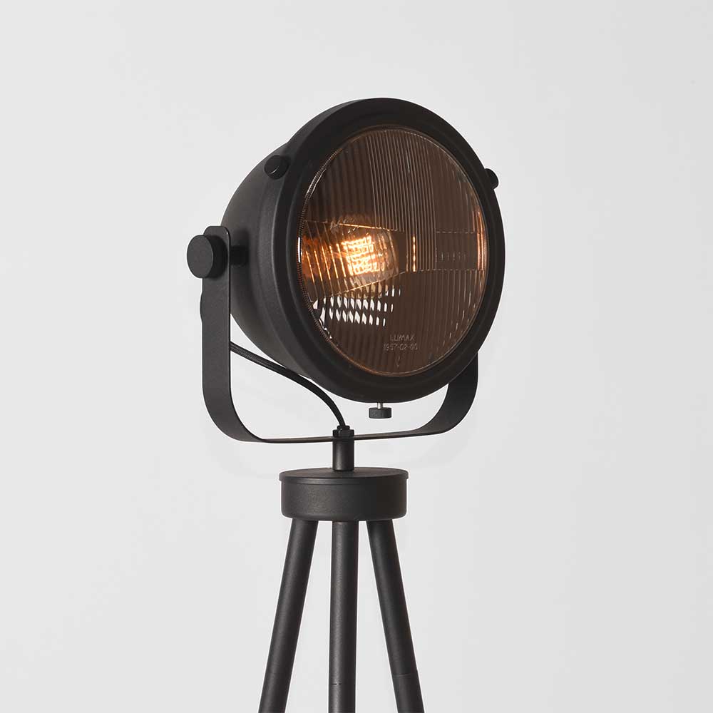 Stehlampe Etienna aus Metall in Schwarz 150 cm hoch