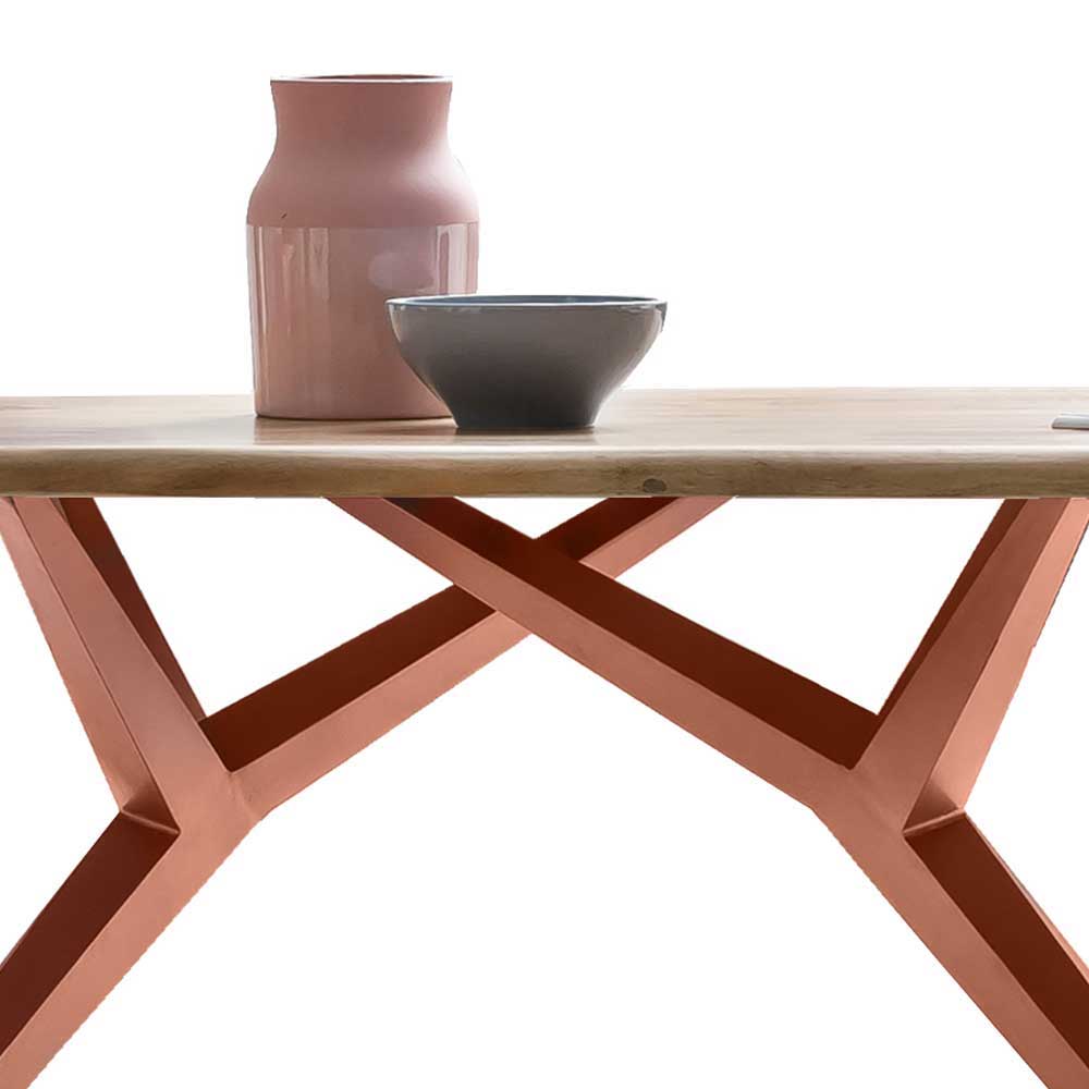 Tisch Cochon aus Akazie Massivholz und Eisen 4-Fußgestell in Braun