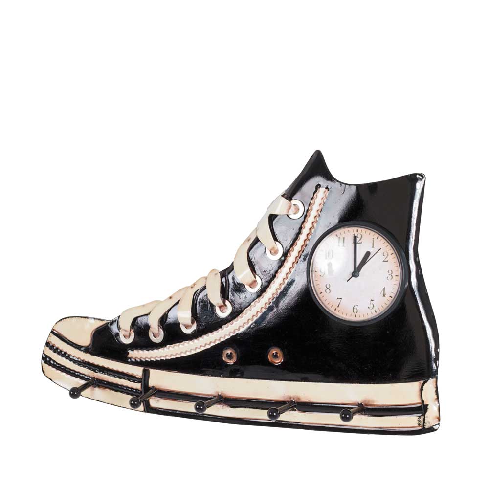 Wandgarderobe Salsa im Sneaker Design mit Uhr