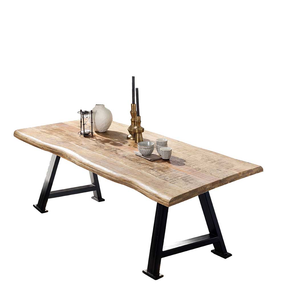 A Gestell Tisch Seymour mit Baumkante Platte Massivholz